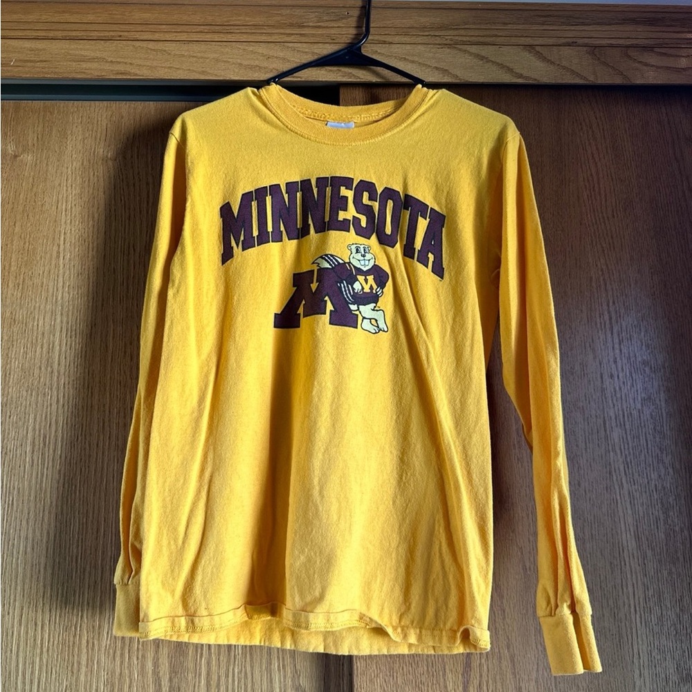 Gildan UMN Long Sleeve Tee